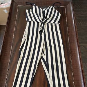 Black & Beige Lightweight Romper: Size M